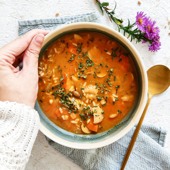 The most delicious mushroom soup with paprika.