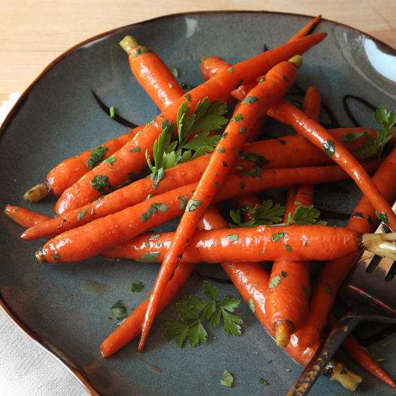 Sous Vide Glazed Carrots
