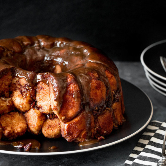 Sticky Bun Monkey Bread