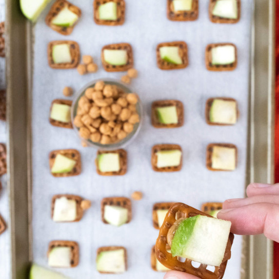 caramel apple on square pretzel