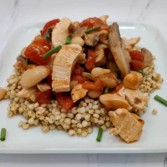 Chicken with Mushrooms and Beans