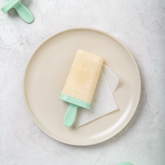 creamy maple macadamia popsicle