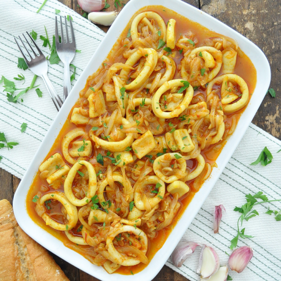 Spanish Calamari in Onion Sauce