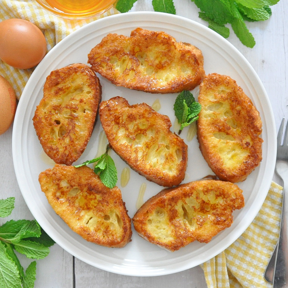 Spanish Fried Bread with Honey