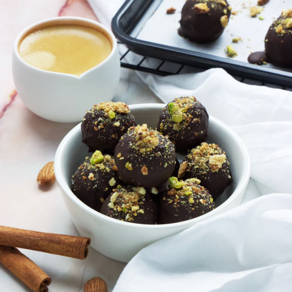 Dark Chocolate Almond Bites