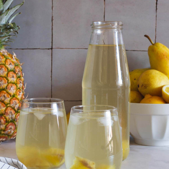 Pineapple Water