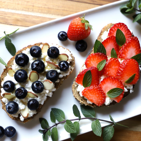 Cottage Cheese Toast