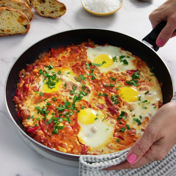 Mediterranean Style Shakshuka