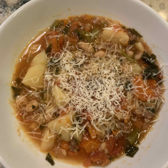 Instant Pot Minestrone Soup (Gluten Free)