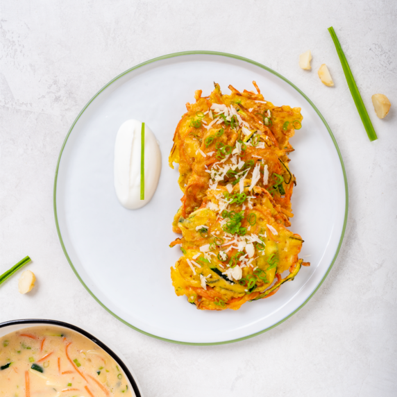 Quick and crispy macadamia veggie fritters