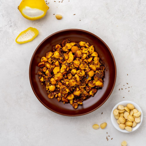 savory macadamia nut scatter