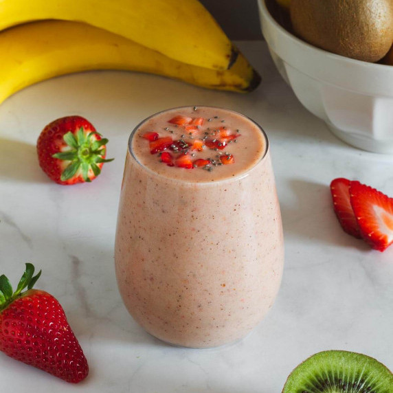 Strawberry Banana Kiwi Smoothie