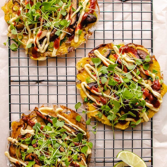 Vietnamese pizza arranged on a baking rack