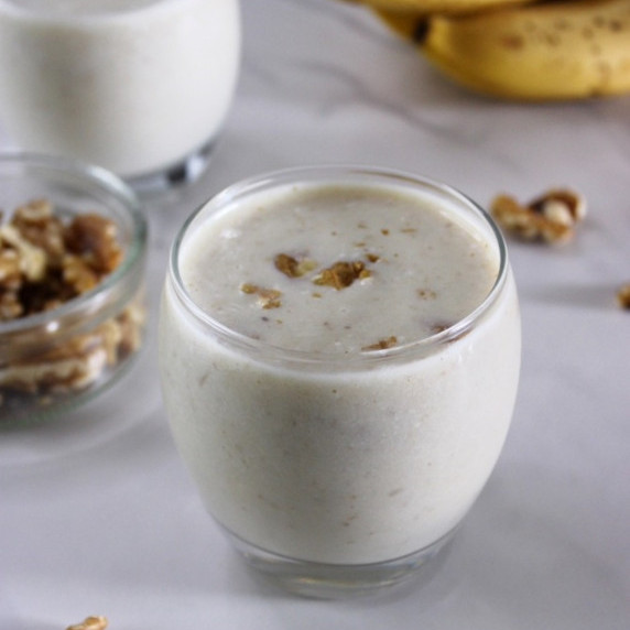 Walnut Banana Smoothie