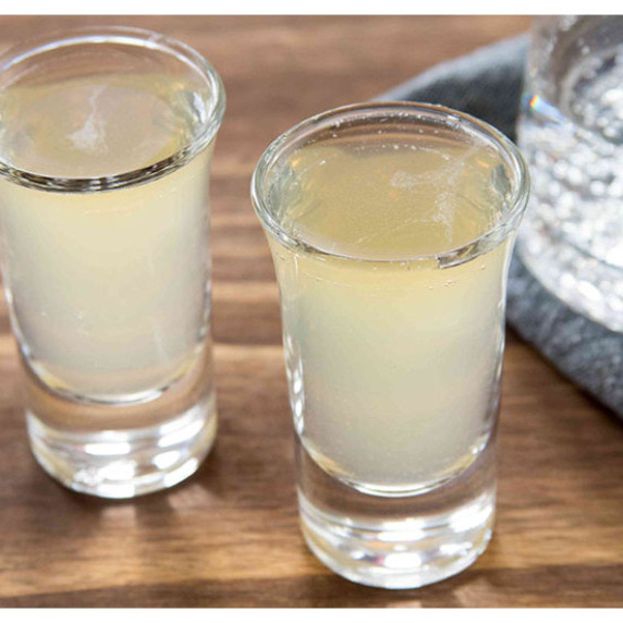 White tea Shot