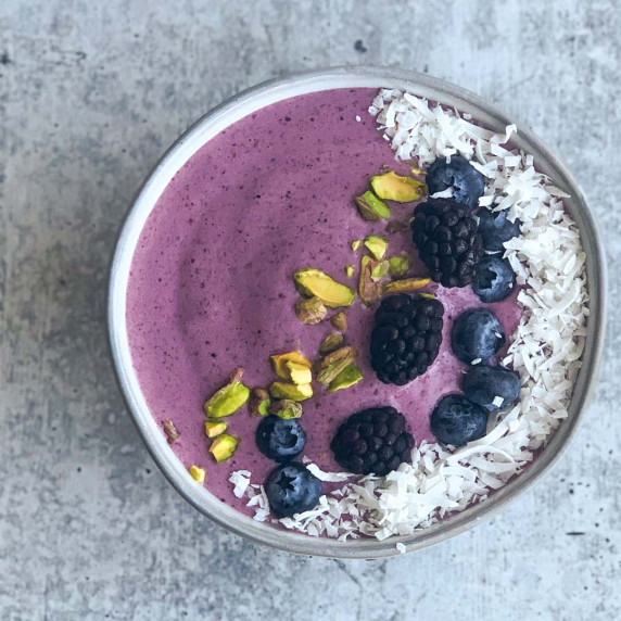 Blackberry smoothie bowl overhead shot