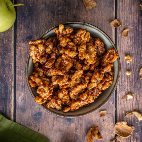 Brown Sugar Candied Walnuts