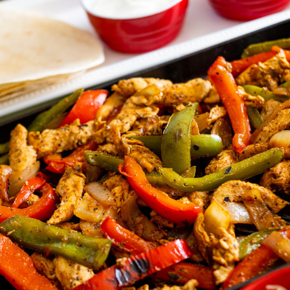 Weeknight Chicken Fajitas with all the fixings! 