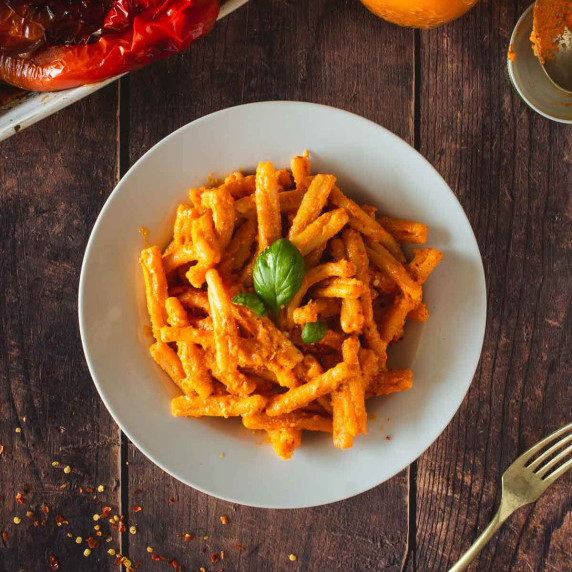 Creamy Pasta with Tofu Pesto