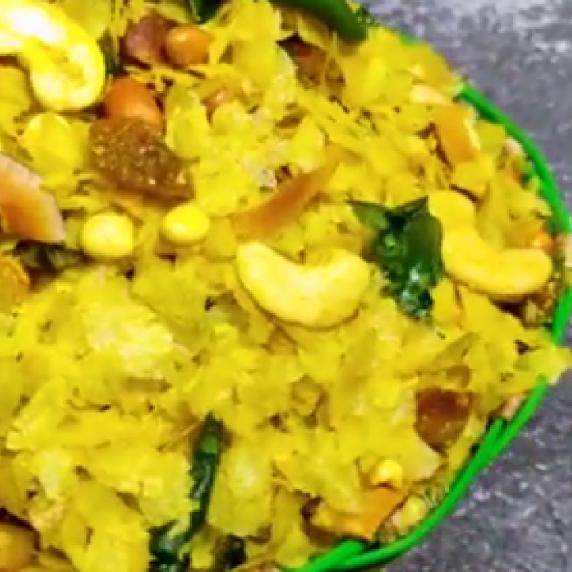 Patla Poha Chivada 
