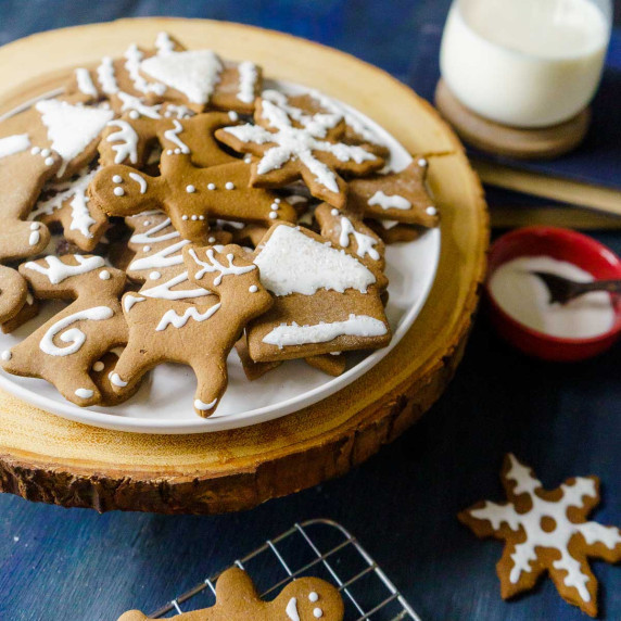 Gingerbread cookies on a plate. 