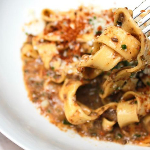 Rich Mushroom Bolognese
