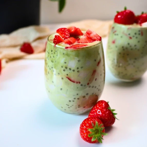 Refreshing Matcha Strawberry Sago