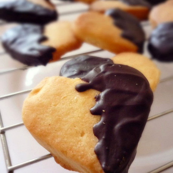 Broken Heart Cookies (eggless)