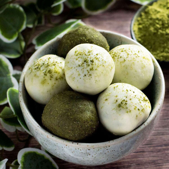 A bowl of matcha balls.